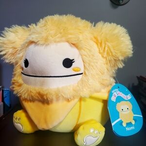 Squishmallow Nomi 8"